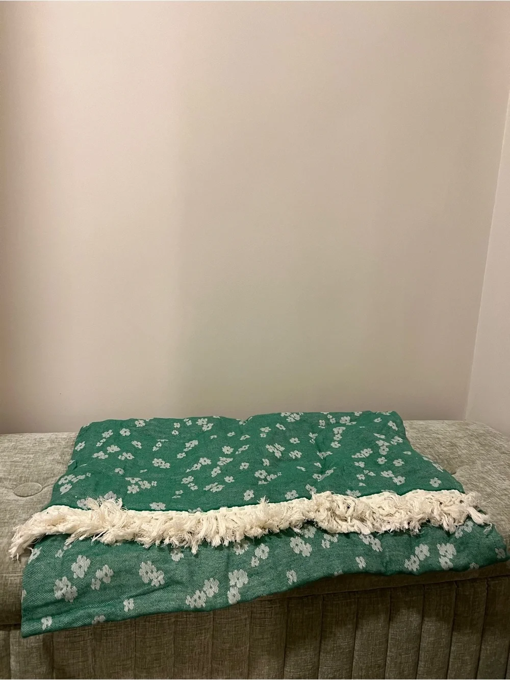 Green Floral Throw Blanket with Fringe - Unbranded